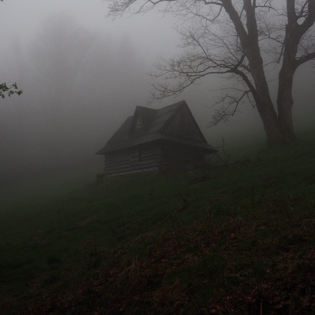10 Misteri Tempat Angker Kota Semarang: Jejak Supernatural di Balik Destinasi Wisata