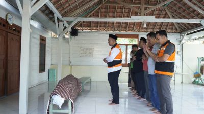 TUTURPEDIA - Jajaran Forkopimda Kunjungi Korban Dampak kebakaran Sumur Minyak Di Blora