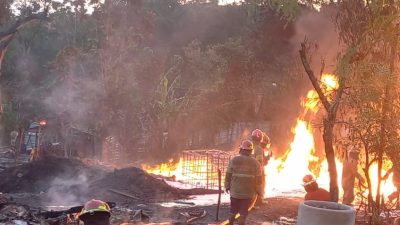 TUTURPEDIA - Pertamina EP Cepu Field Bantu Penanganan Kebakaran Sumur Minyak di Blora