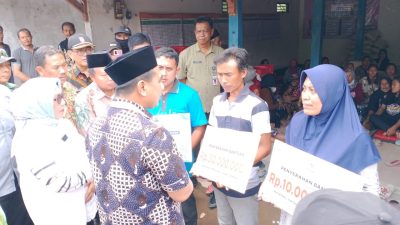 TUTURPEDIA - Pemprov Gelontorkan Bantuan 180 Juta Untuk Korban Kebakaran Sumur Minyak Ilegal Di Blora