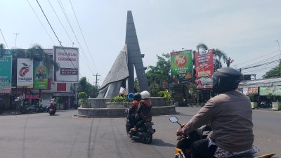 TUTURPEDIA - Beredar Seruan Rembang Bergerak, Ini Fakta di Lapangan