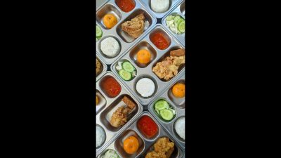 RACUN MBG: Bukan Sekadar Nasi Basi, Tapi Pertaruhan Rp320 Triliun Melawan Mafia Pangan 4 TUTURPEDIA - RACUN MBG: Bukan Sekadar Nasi Basi, Tapi Pertaruhan Rp320 Triliun Melawan Mafia Pangan