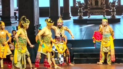 Akhir Pekan Ini, Wali kota Semarang, Agustina Wilujeng Hadirkan Festival Wayang Semesta di Simpang Lima 3 TUTURPEDIA - Akhir Pekan Ini, Wali kota Semarang, Agustina Wilujeng Hadirkan Festival Wayang Semesta di Simpang Lima