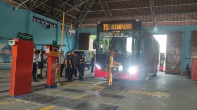 Bus Listrik Trans Semarang Mulai Uji Coba, Warga Bisa Naik Gratis! 4 TUTURPEDIA - Bus Listrik Trans Semarang Mulai Uji Coba, Warga Bisa Naik Gratis!