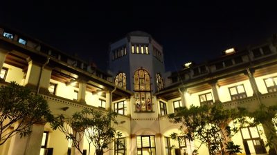 TUTURPEDIA - 10 Destinasi Wisata Hits di Semarang 2025: Panduan Lengkap & Ringan untuk Liburan Ceria