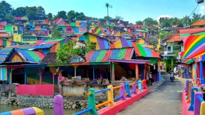 TUTURPEDIA - 10 Destinasi Wisata Hits di Semarang 2025: Panduan Lengkap & Ringan untuk Liburan Ceria