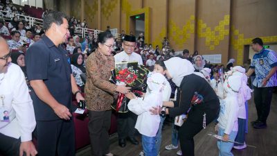 TUTURPEDIA - Pemkot Semarang Pastikan Tak Ada Lagi Guru Honorer Mulai 2026