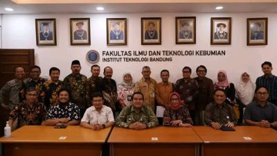 Blora Perkuat Ekonomi Hijau Lewat CCUS Bersama ITB, Barongan Diusulkan sebagai Warisan Budaya Takbenda 3 TUTURPEDIA - Blora Perkuat Ekonomi Hijau Lewat CCUS Bersama ITB, Barongan Diusulkan sebagai Warisan Budaya Takbenda
