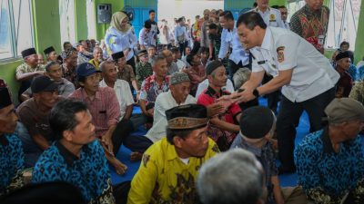 Silaturahmi ke Lampung, Ahmad Luthfi Disambut Hangat Warga Transmigran Asal Jateng 3 TUTURPEDIA - Silaturahmi ke Lampung, Ahmad Luthfi Disambut Hangat Warga Transmigran Asal Jateng