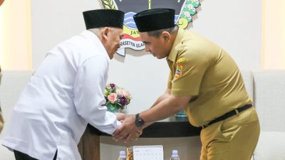 Kuota Haji Jateng 2026 Naik Jadi 34.122, Wagub Dorong Perbaikan Layanan 4 TUTURPEDIA - Kuota Haji Jateng 2026 Naik Jadi 34.122, Wagub Dorong Perbaikan Layanan