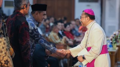 Dana Amal Bakkris Pemprov Jateng Tembus Ratusan Juta, Fokus Bantu RTLH dan Korban Bencana 6 TUTURPEDIA - Dana Amal Bakkris Pemprov Jateng Tembus Ratusan Juta, Fokus Bantu RTLH dan Korban Bencana