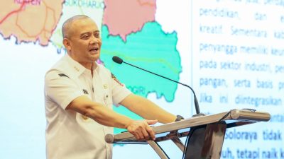 TUTURPEDIA - Jaga Swasembada Pangan, Ahmad Luthfi Pertahankan 1,5 Juta Hektare Lahan Pertanian Jateng