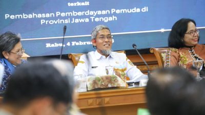 TUTURPEDIA - Kartu Zilenial Disambut Antusias, Lebih dari 25 Ribu Pemuda Jateng Sudah Terdaftar