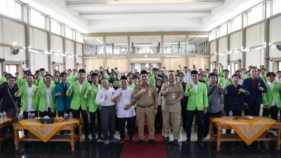 TUTURPEDIA - Pemprov Jateng Ajak Mahasiswa Turut Ambil Peran Atasi Masalah Sosial