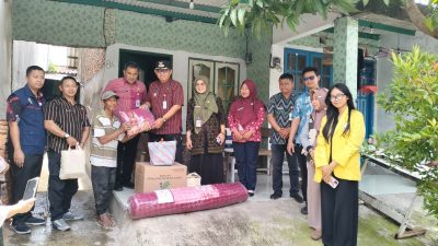 TUTURPEDIA - Pemkot Semarang Bergerak Cepat Bantu Korban Kebakaran dan Rumah Roboh