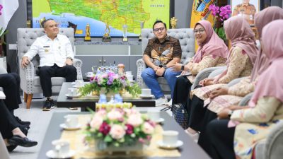 Pemprov Jateng Gandeng Masyarakat Jalankan Program Lingkungan, dari Mangrove hingga Target Zero Sampah 3 TUTURPEDIA - Pemprov Jateng Gandeng Masyarakat Jalankan Program Lingkungan, dari Mangrove hingga Target Zero Sampah