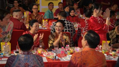 Buka Pasar Imlek Semawis, Wali Kota Agustina Sebut Kedamaian Warga Jadi Kunci Kesejahteraan Semarang 4 TUTURPEDIA - Buka Pasar Imlek Semawis, Wali Kota Agustina Sebut Kedamaian Warga Jadi Kunci Kesejahteraan Semarang