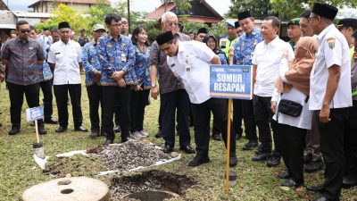 Gandeng Swasta, Pemprov Jateng Dorong Gerakan Sumur Resapan Murah 3 TUTURPEDIA - Gandeng Swasta, Pemprov Jateng Dorong Gerakan Sumur Resapan Murah