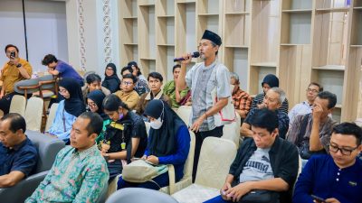 Setahun Luthfi-Yasin, Ekonomi Jateng Tumbuh 5,37 Persen dan Reformasi Birokrasi Tembus 94,06 3 TUTURPEDIA - Setahun Luthfi-Yasin, Ekonomi Jateng Tumbuh 5,37 Persen dan Reformasi Birokrasi Tembus 94,06