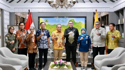Cegah Narkoba di Jateng, Gubernur Ahmad Luthfi Perkuat BNNP dan Gerakkan Kampung Bersinar 3 TUTURPEDIA - Cegah Narkoba di Jateng, Gubernur Ahmad Luthfi Perkuat BNNP dan Gerakkan Kampung Bersinar