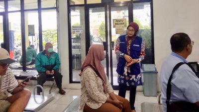 Sidak Samsat Semarang, Ombudsman Pastikan Tak Ada Kenaikan PKB dan Transparan 3 TUTURPEDIA - Sidak Samsat Semarang, Ombudsman Pastikan Tak Ada Kenaikan PKB dan Transparan