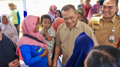 Gubernur Luthfi Resmikan Embung Karangjati, Target Hasilkan 10 Juta Ton Padi dan Panen 3 Kali 3 TUTURPEDIA - Gubernur Luthfi Resmikan Embung Karangjati, Target Hasilkan 10 Juta Ton Padi dan Panen 3 Kali