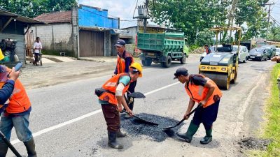 Jalur Tengah Siap Sambut Pemudik Lebaran, Jadikan Aman dan Nyaman Dilalui 3 TUTURPEDIA - Jalur Tengah Siap Sambut Pemudik Lebaran, Jadikan Aman dan Nyaman Dilalui