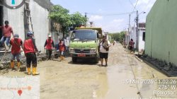 Perkuat Tanggul Dinar Indah dengan Trucuk Bambu, Wali kota Agustina Instruksikan Penanganan Banjir Serentak di Berbagai Titik 5 TUTURPEDIA - Perkuat Tanggul Dinar Indah dengan Trucuk Bambu, Wali kota Agustina Instruksikan Penanganan Banjir Serentak di Berbagai Titik