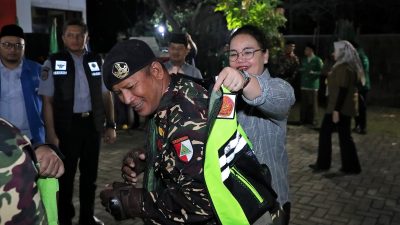 Wali Kota Agustina Puji Kolaborasi GP Ansor, Banser dan KNPI Hadirkan Posko Layanan Bagi Pemudik 6 TUTURPEDIA - Wali Kota Agustina Puji Kolaborasi GP Ansor, Banser dan KNPI Hadirkan Posko Layanan Bagi Pemudik