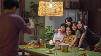 Rapi Films Rilis Teaser Trailer Film “Yang Lain Boleh Hilang, Asal Kau Jangan”, Angkat Kisah Kehilangan Paling Menyakitkan dalam Keluarga 4 TUTURPEDIA - Rapi Films Rilis Teaser Trailer Film “Yang Lain Boleh Hilang, Asal Kau Jangan”, Angkat Kisah Kehilangan Paling Menyakitkan dalam Keluarga