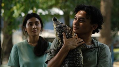 Film “Crocodile Tears” Rilis Poster Resmi, Sajikan Konflik Psikologis Ibu dan Anak yang Mencekam 3 TUTURPEDIA - Film “Crocodile Tears” Rilis Poster Resmi, Sajikan Konflik Psikologis Ibu dan Anak yang Mencekam