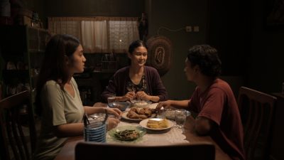 Film “Crocodile Tears” Rilis Poster Resmi, Sajikan Konflik Psikologis Ibu dan Anak yang Mencekam 4 TUTURPEDIA - Film “Crocodile Tears” Rilis Poster Resmi, Sajikan Konflik Psikologis Ibu dan Anak yang Mencekam