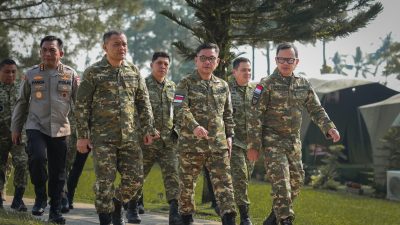 Ahmad Luthfi Tekankan Kolaborasi DPRD dan Pemda untuk Percepat Pembangunan 3 TUTURPEDIA - Ahmad Luthfi Tekankan Kolaborasi DPRD dan Pemda untuk Percepat Pembangunan