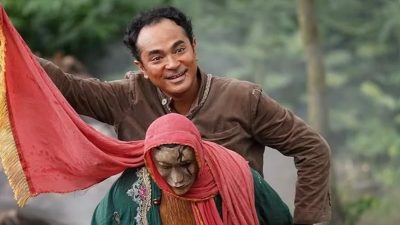 Badut Gendong: 'Joker' dengan Sentuhan Kultur. Paduan niat 'Kotor' dalam Kisah Getir dan Aksi nan Gahar 9 TUTURPEDIA - Badut Gendong: 'Joker' dengan Sentuhan Kultur. Paduan niat 'Kotor' dalam Kisah Getir dan Aksi nan Gahar