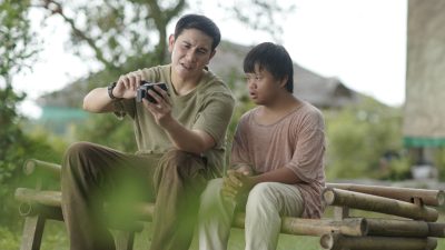 Ridho Khaliq dan Yoan Jadi Jantung Emosional Film Tanah Runtuh, Kisah Dua Kakak Beradik di Tengah Konflik Poso 3 TUTURPEDIA - Ridho Khaliq dan Yoan Jadi Jantung Emosional Film Tanah Runtuh, Kisah Dua Kakak Beradik di Tengah Konflik Poso