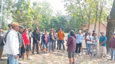 Audiensi Akbar Warga vs KHDTK UGM di Blora Tuntut Keadilan Terbuka 3 TUTURPEDIA - Audiensi Akbar Warga vs KHDTK UGM di Blora Tuntut Keadilan Terbuka