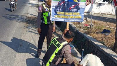 Pesan Menyentuh Ipda Hadi untuk Warga Blora: Mulai dari Diri Sendiri dan Tertib Lalu Lintas Jadi Kunci Selamat di Jalan! 3 TUTURPEDIA - Pesan Menyentuh Ipda Hadi untuk Warga Blora: Mulai dari Diri Sendiri dan Tertib Lalu Lintas Jadi Kunci Selamat di Jalan!