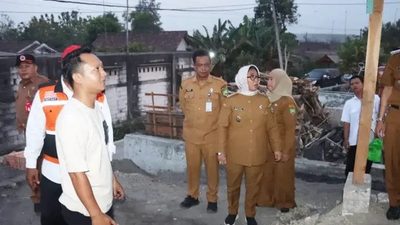 Musim Kemarau, Wabup Blora Ingatkan Warga Waspada Kebakaran 3 TUTURPEDIA - Musim Kemarau, Wabup Blora Ingatkan Warga Waspada Kebakaran