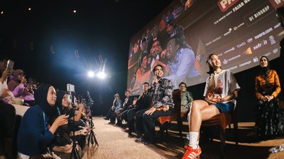 TUTURPEDIA - BAPAK PALING JUJUR, Film Drama Komedi Andovi da Lopez yang Mengungkap Harga Mahal Sebuah Kejujuran