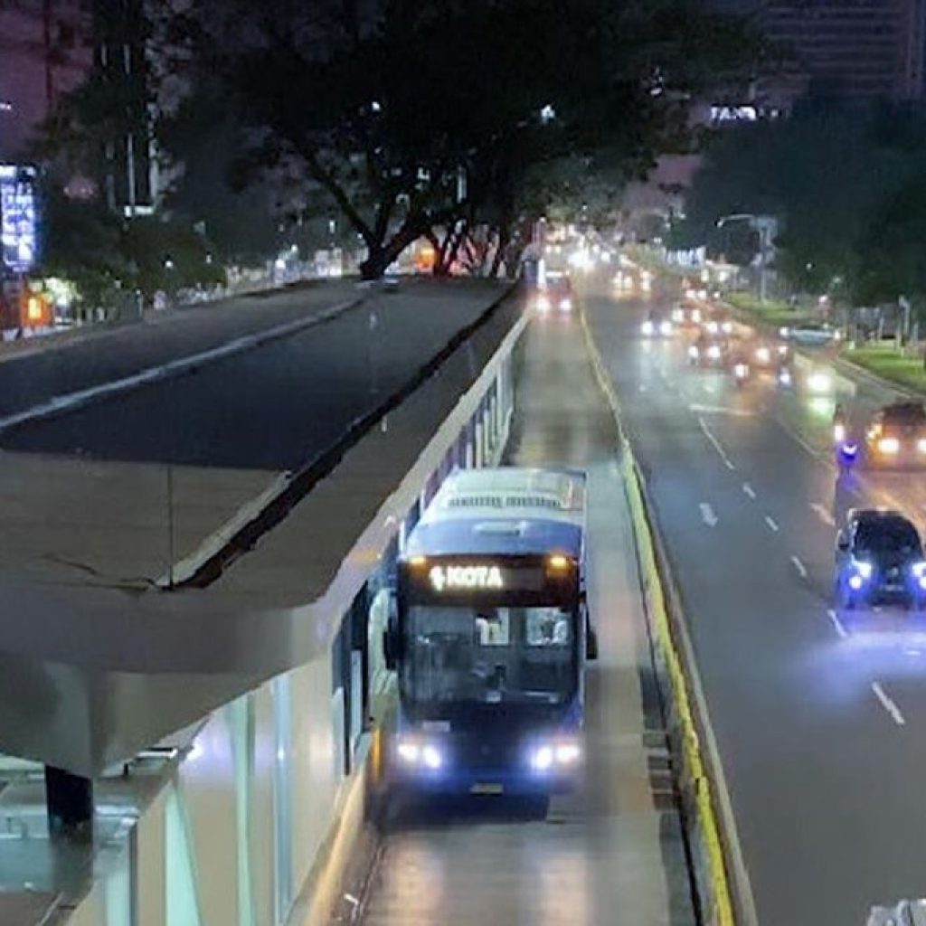 TUTURPEDIA - 101 Nama Halte TransJakarta Alami Perubahan, Cek Daftar Selengkapnya di Sini!