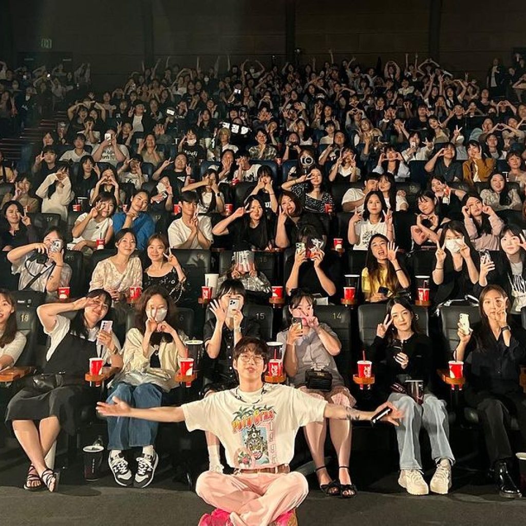 10cm batalkan konser di Amerika karena jadwal tur yang padat. FOTO: Instagram.com/10cm_official