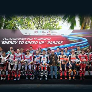 Jelang Gelaran MotoGP Mandalika 2023, Para Pembalap Pawai Keliling Mataram
