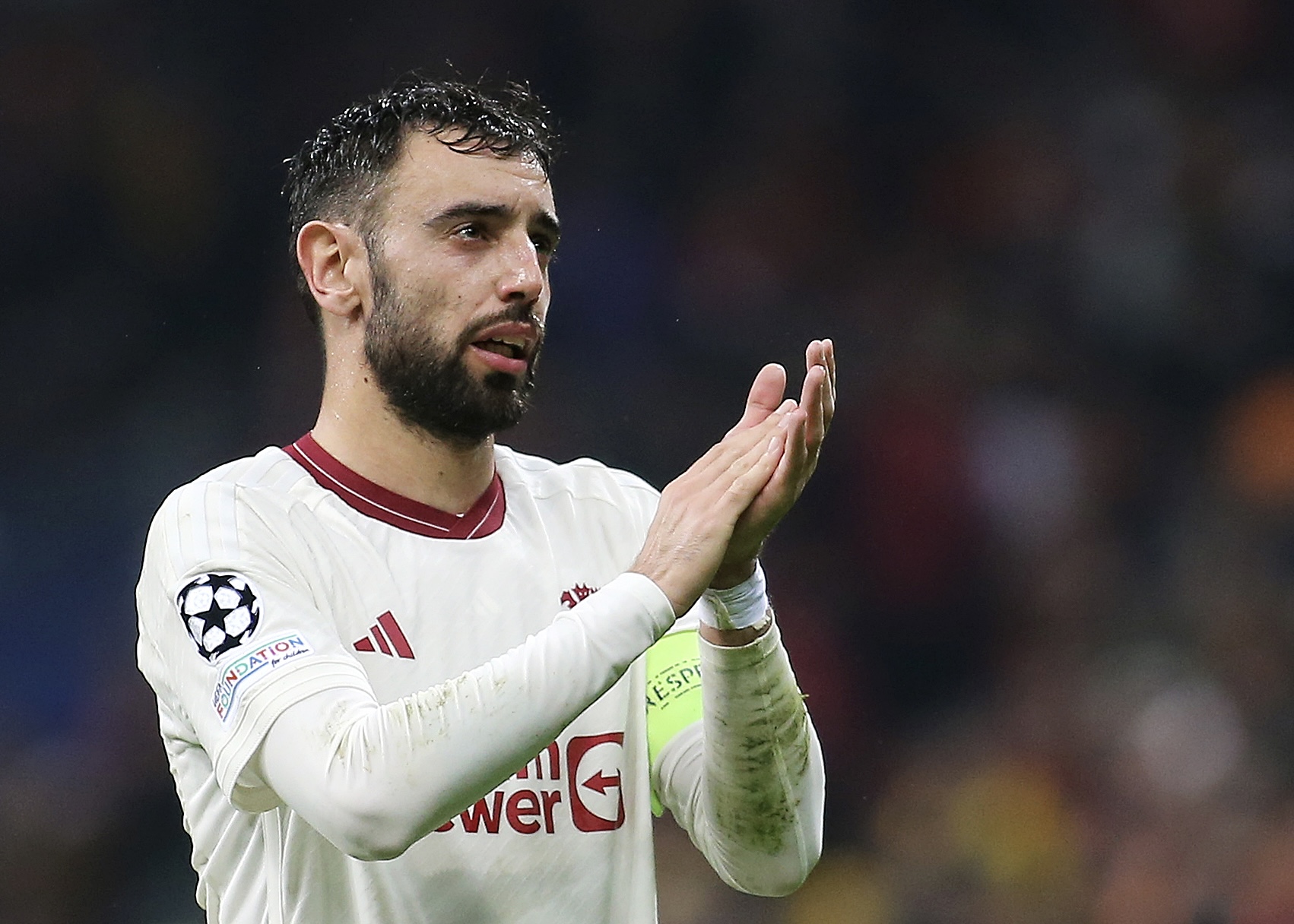 Daftar 12 klub yang resmi tampil di babak 16 besar Liga Champions. Foto: X.com/manutd