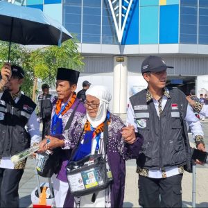 Alhamdulillah! Jemaah Haji Indonesia Kloter Pertama Telah Tiba di Madinah