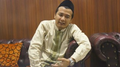 Rayakan Hari Santri Nasional, Ponpes Khozinatul Ulum Bakal launching buku berjudul ‘Ngaji Bareng Abah Yai Muharror Ali’