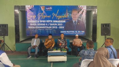 TUTURPEDIA - Gelar Reses, Anggota DPRD Kota Semarang, Agung Prayitno: Aspirasi Masyarakat Harus Didengarkan 
