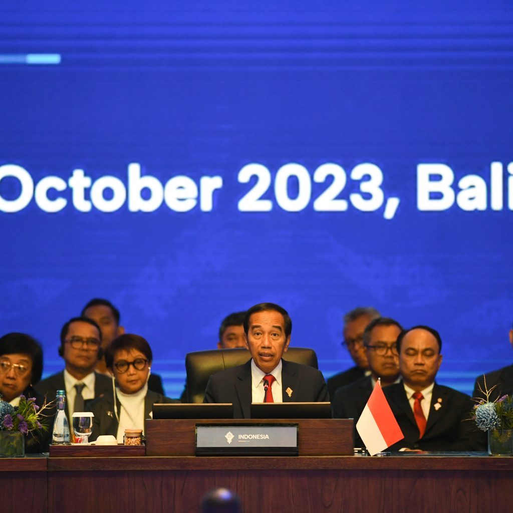 Jokowi Buka KTT AIS Forum 2023 di Bali, Ajak Pemimpin Negara Kepulauan Perkuat Kerja Sama