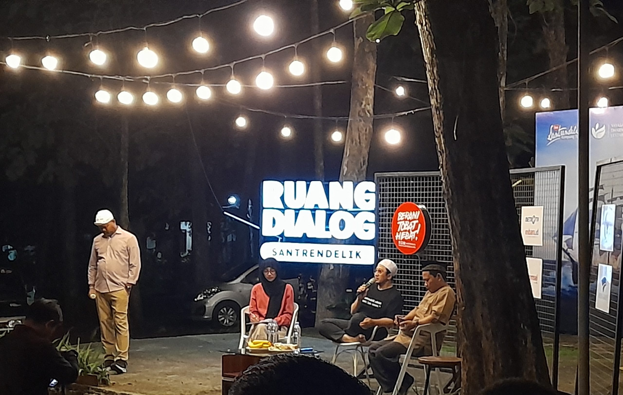 Ustaz Yusuf Mansur di Santrendelik. Foto: Dok. Rizal Akbar