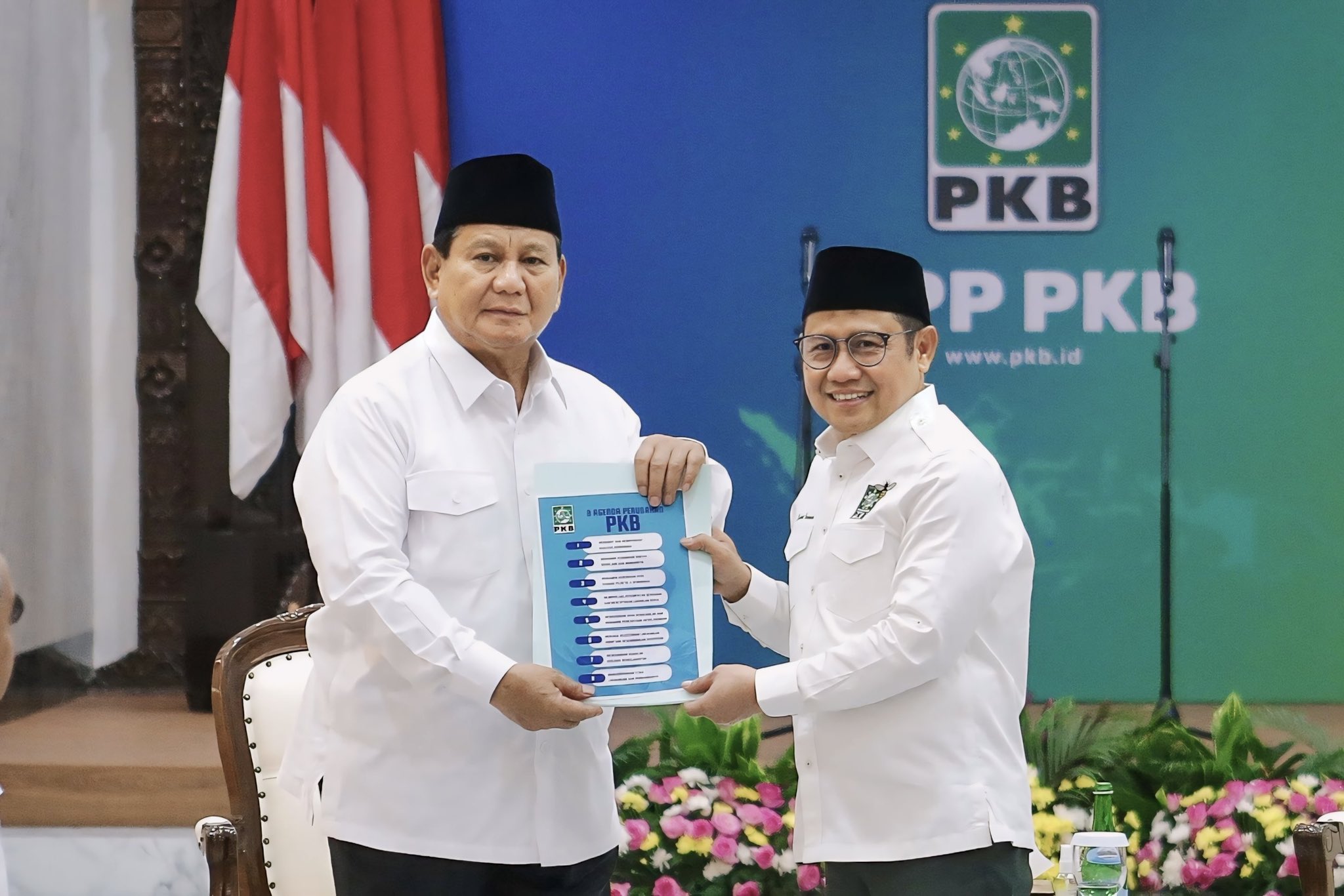 TUTURPEDIA - Prabowo Datangi Markas PKB Usai Jadi Presiden Terpilih, Ajak Bekerjasama di Pemerintahan