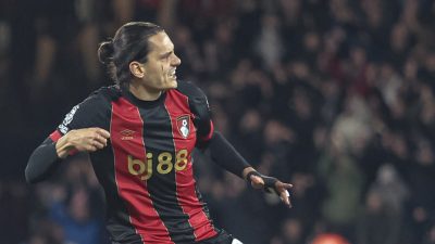 Rangkuman Matchweek 16 Liga Inggris 2024/25: Arsenal dan Liverpool Gagal Raih Poin Penuh, Manchester Derby Terasa Jenuh